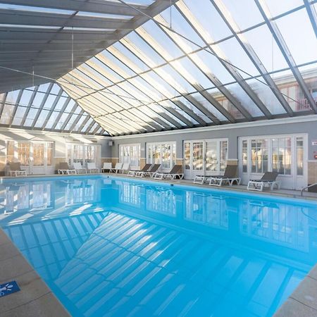 Beautiful Flat With Swimming Pool Tennis Court And Private Car Parking 09 勒图凯－巴黎普拉日 外观 照片
