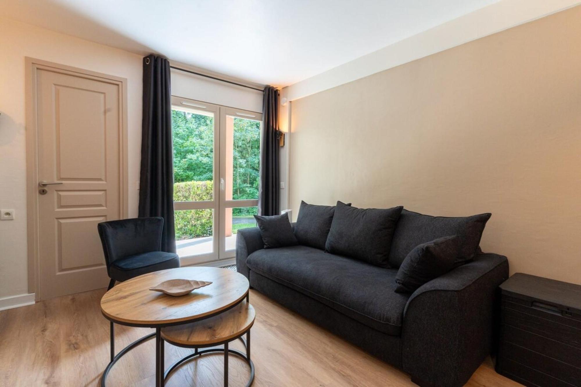 Beautiful Flat With Swimming Pool Tennis Court And Private Car Parking 09 勒图凯－巴黎普拉日 外观 照片